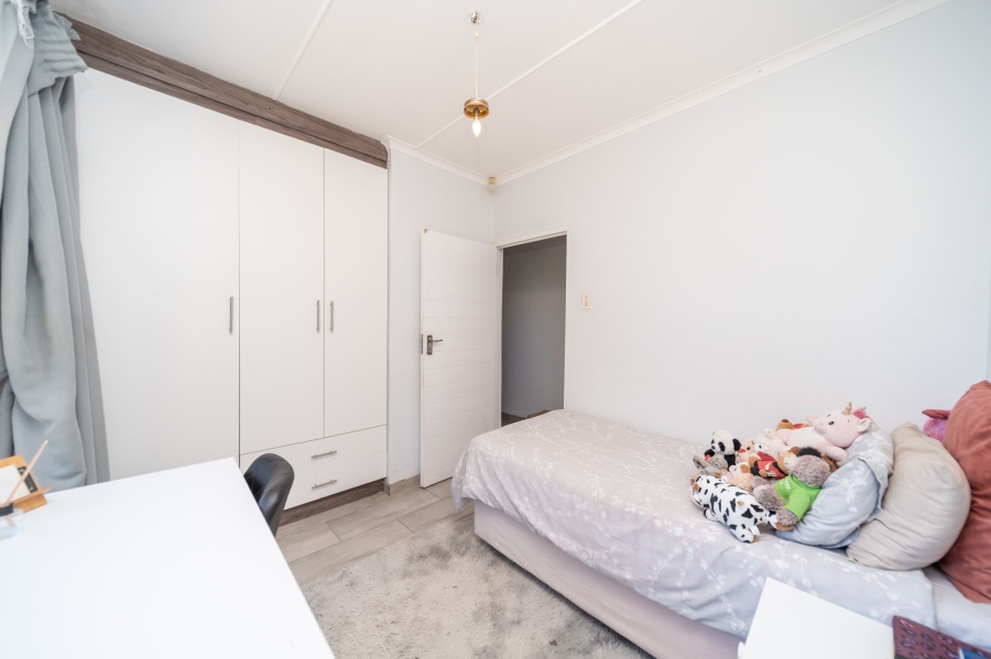 3 Bedroom Property for Sale in Nahoon Valley Park Eastern Cape